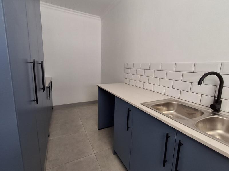 2 Bedroom Property for Sale in Britannia Bay Western Cape
